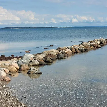 Hébergement de vacances 4 Person In *